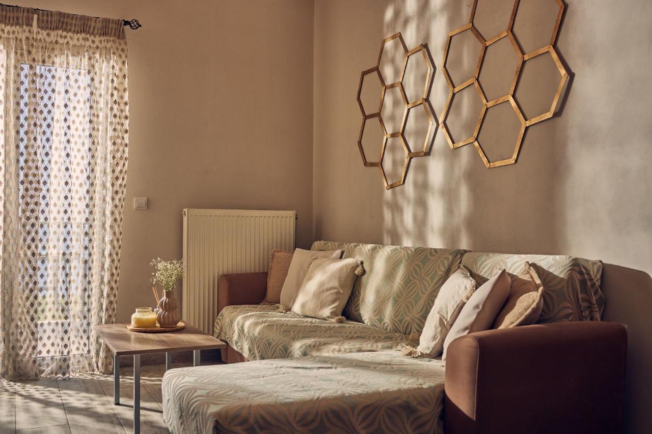 Pelagaki Sunrise Apartments Orthoniaí Екстериор снимка