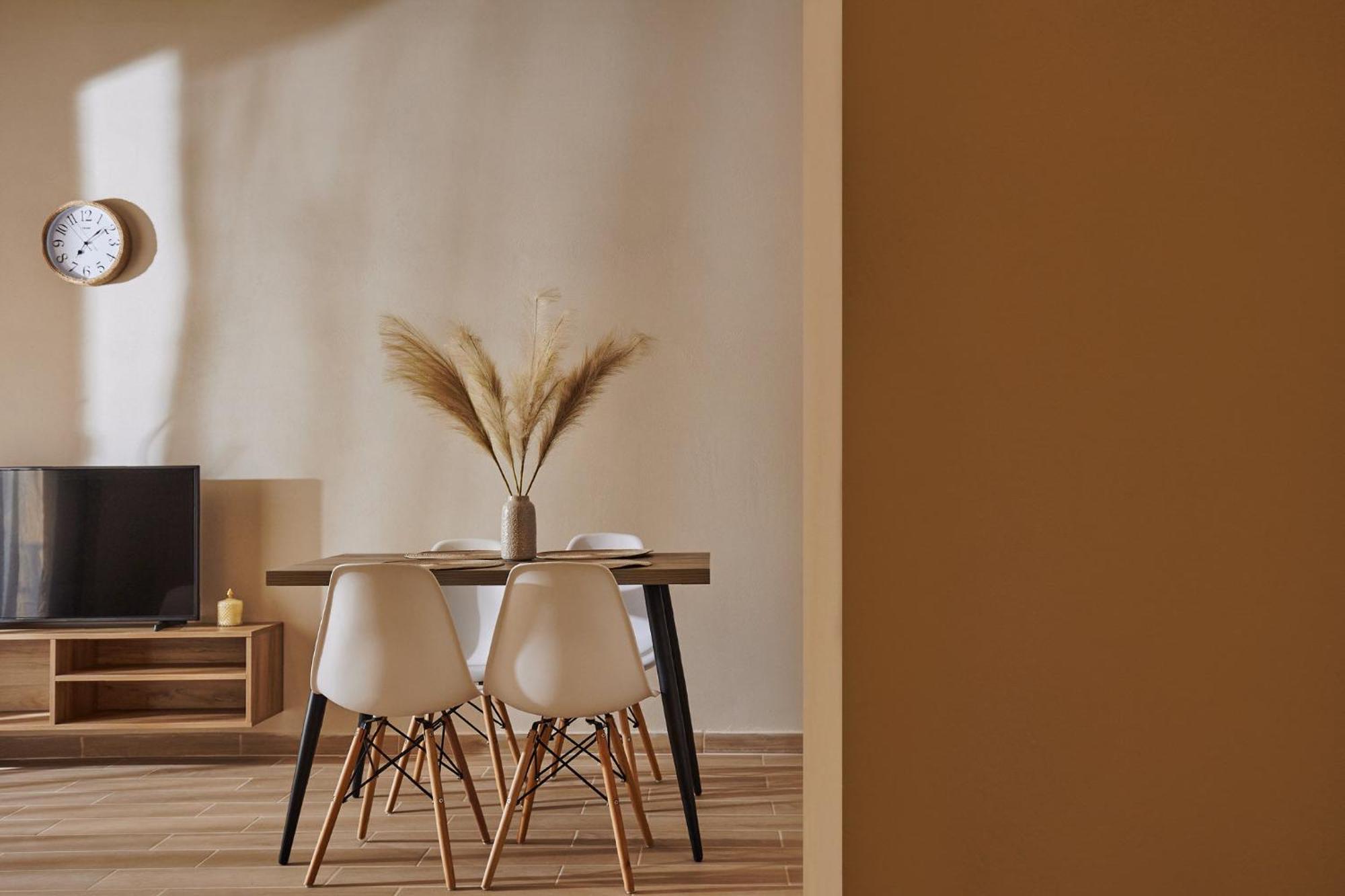 Pelagaki Sunrise Apartments Orthoniaí Екстериор снимка
