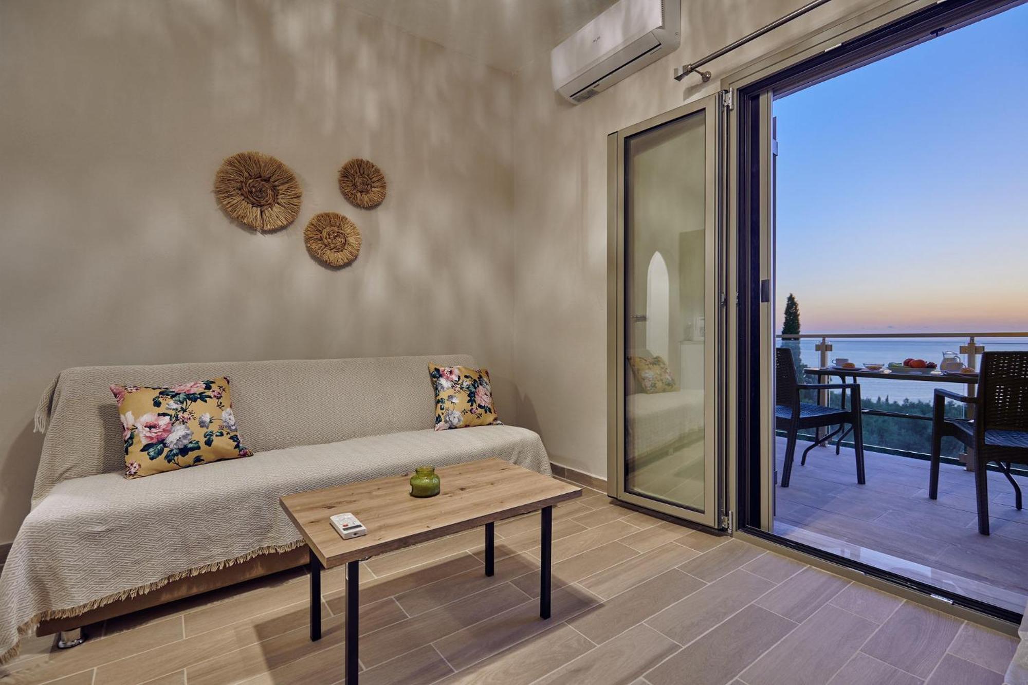 Pelagaki Sunrise Apartments Orthoniaí Екстериор снимка