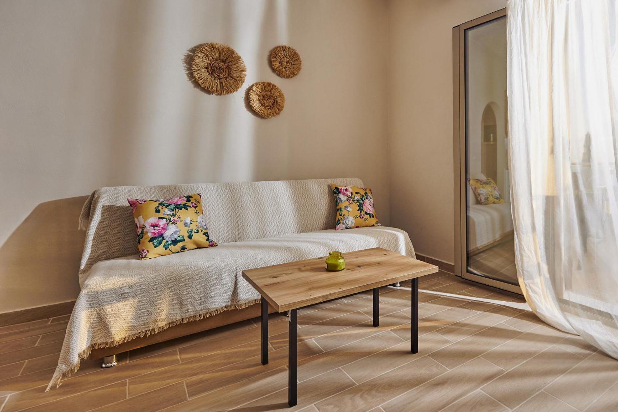 Pelagaki Sunrise Apartments Orthoniaí Екстериор снимка