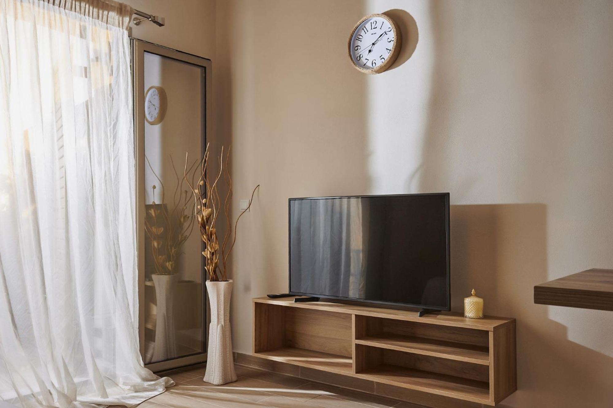 Pelagaki Sunrise Apartments Orthoniaí Екстериор снимка